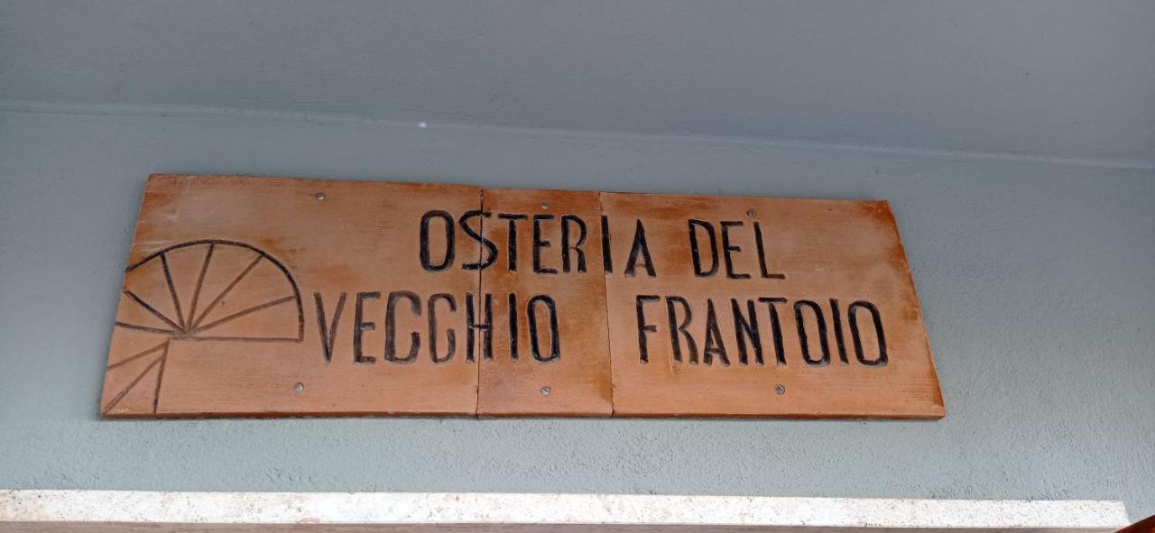 Agriturismo Vecchio Frantoio Villatella Exteriör bild